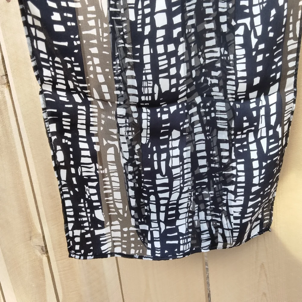 Chico's Black and White Patterned Lightweight Oblong Silk Scarf 10.5